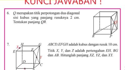 Q merupakan titik perpotongan dua diagonal sisi kubus yang panjang rusuknya 2 cm Tentukan panjang QR